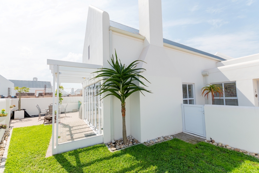 2 Bedroom Property for Sale in La Pinta Lifestyle Village Western Cape